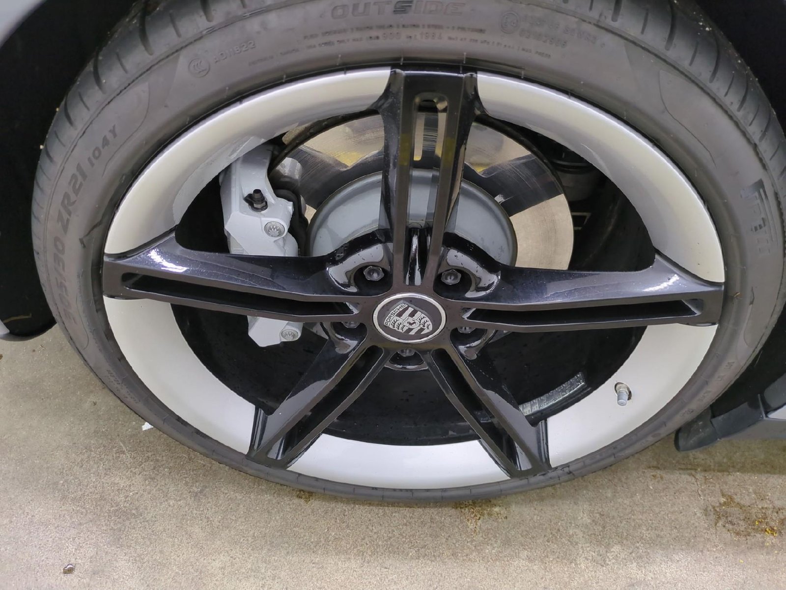 
								Porsche Taycan 79kWh BVA full									