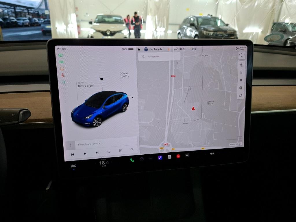 
								TESLA Model Y Long Range Dual Motor AWD full									