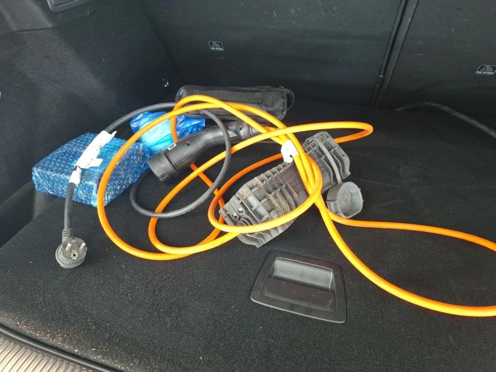 
								DS DS 7 Crossback / 2017 / 5P / SUV E-TENSE 225 PERFORMANCE Line + full									