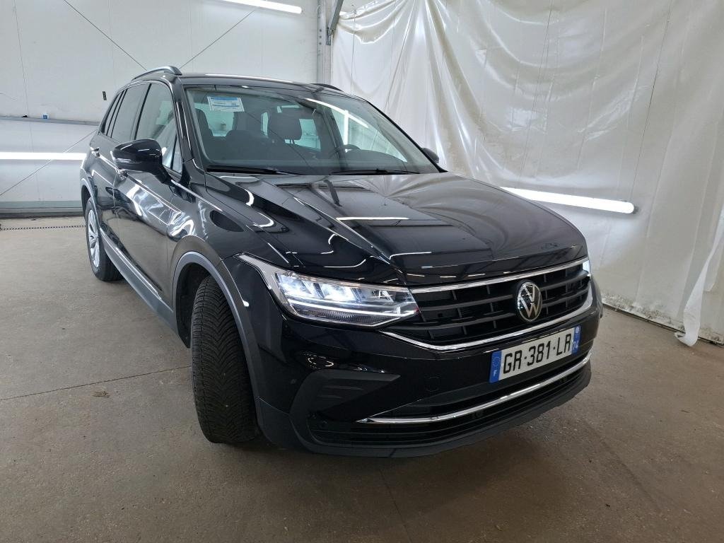 
								VOLKSWAGEN Tiguan 2.0 TDI 150 DSG7 Life Business full									