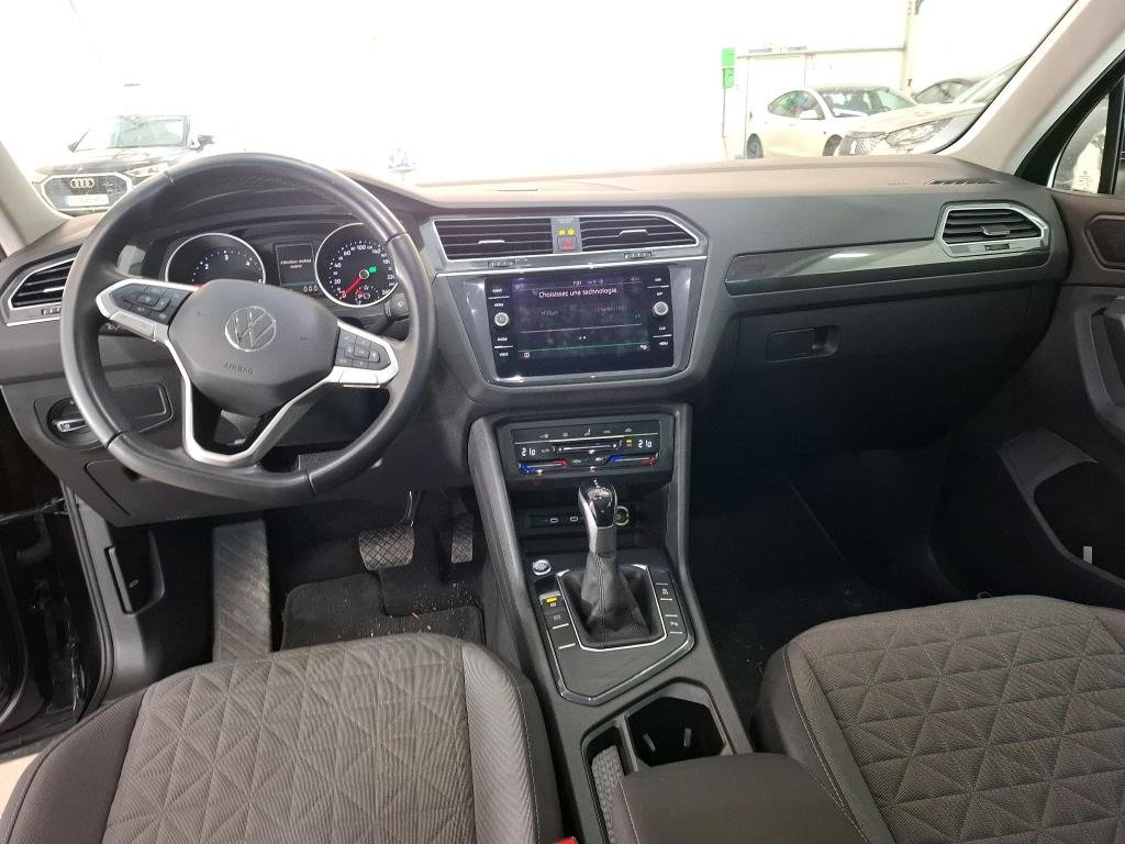 
								VOLKSWAGEN Tiguan 2.0 TDI 150 DSG7 Life Business full									