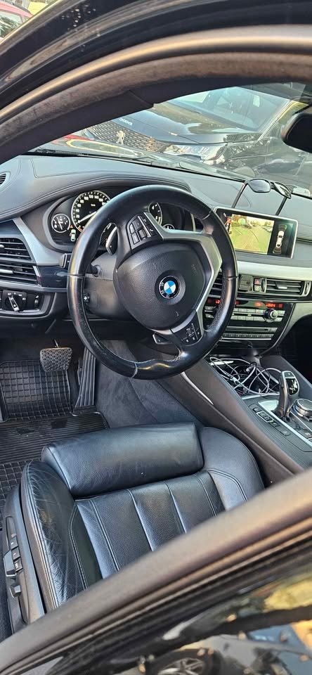 
								BMW X6 F16 xDrive 30d full									