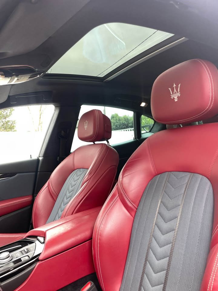 
								Maserati levante full									